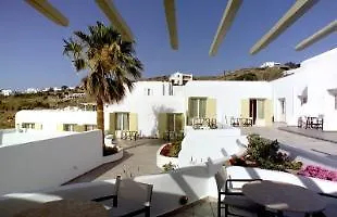 Pelican Otel