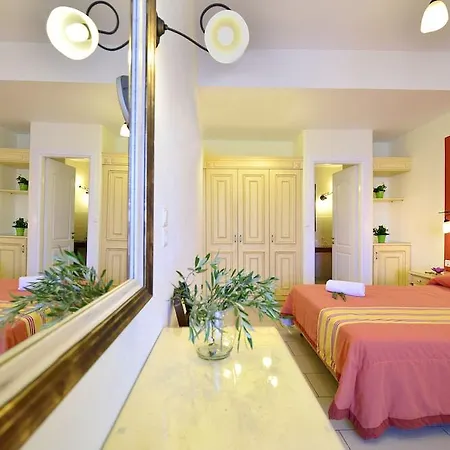 Pelican Otel