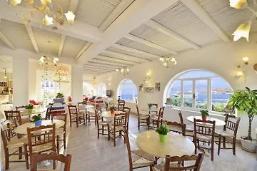 Otel Pelican 2*